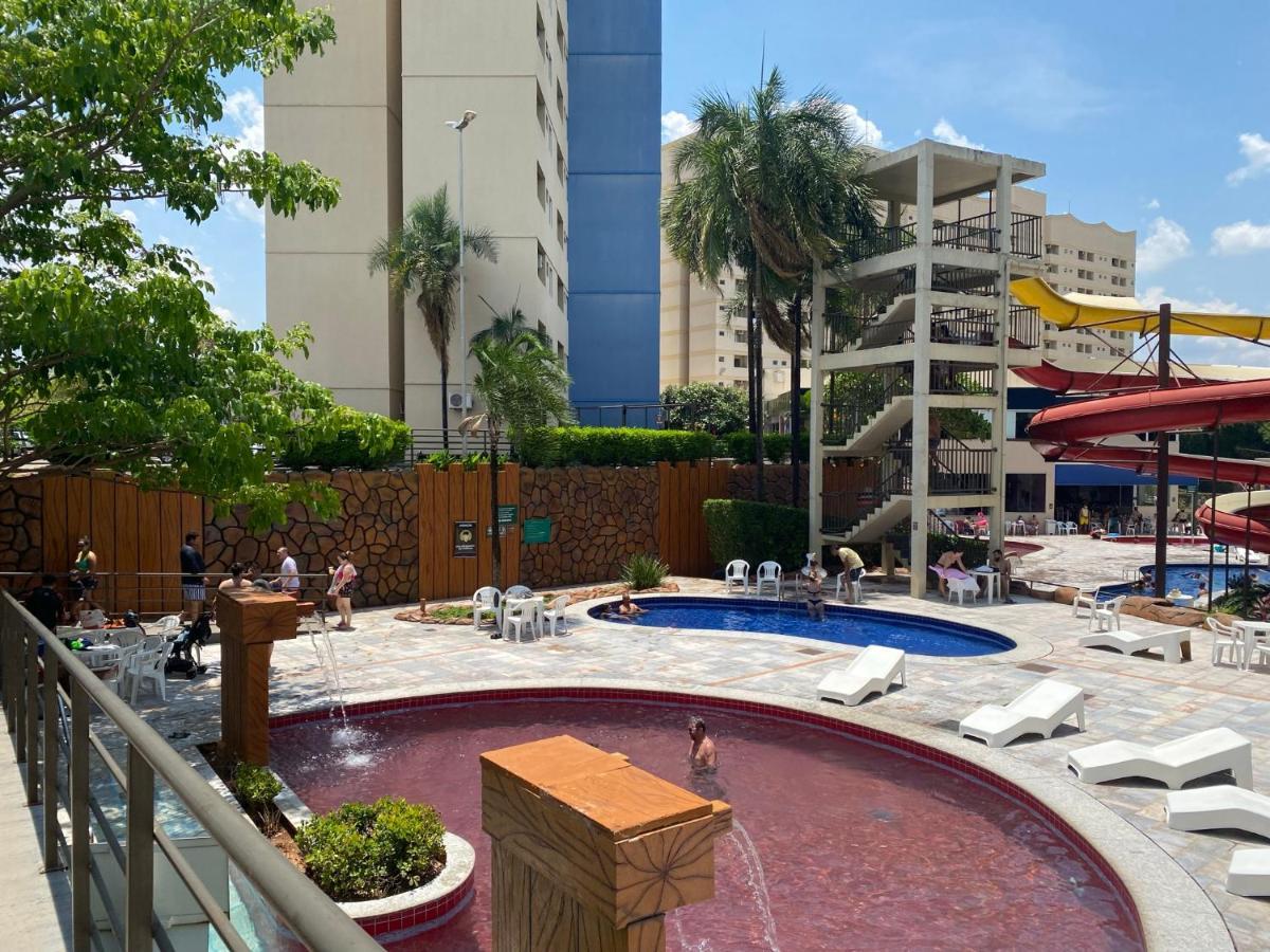 Golden Dolphin Grand Hotel Piscina 24H Caldas Novas Exterior photo